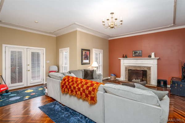 1029 Magnolia Curve