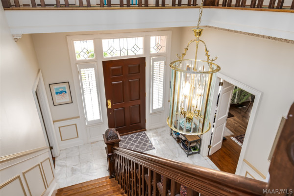 1029 Magnolia Curve