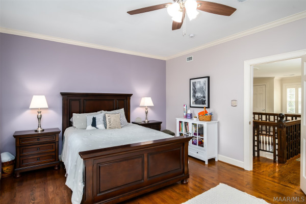 1029 Magnolia Curve