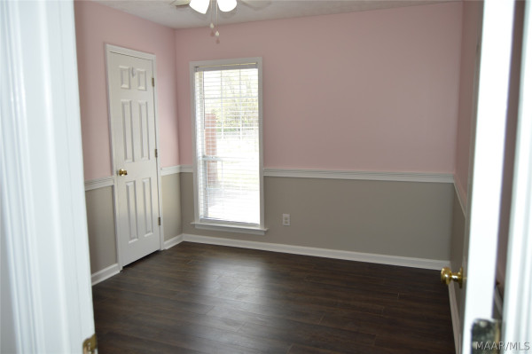 1537 WORTHING Road