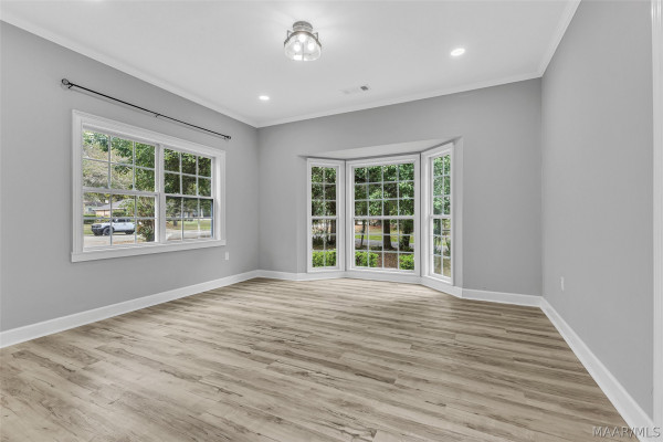 3309 Le Bron Road