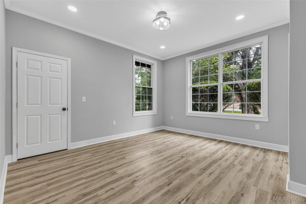 3309 Le Bron Road