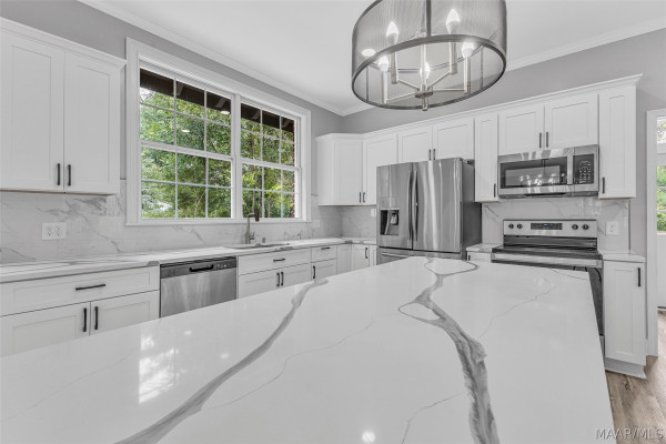 3309 Le Bron Road