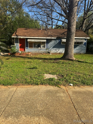 409 CHISHOLM Street