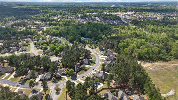 9512 Crescent Lodge Drive