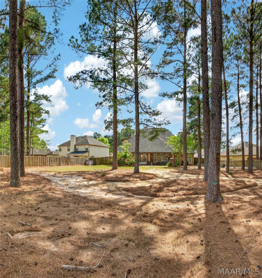 9512 Crescent Lodge Drive