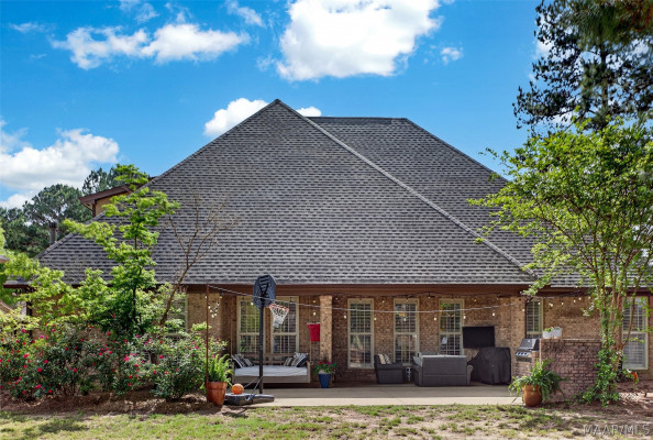 9512 Crescent Lodge Drive