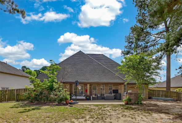 9512 Crescent Lodge Drive