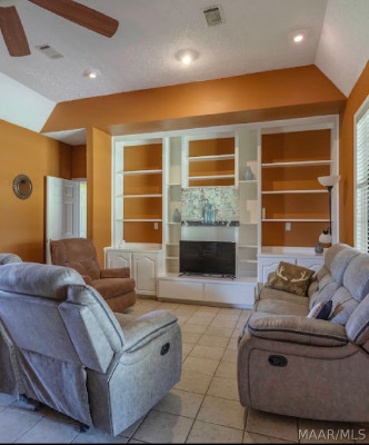 388 Sullivans Trace