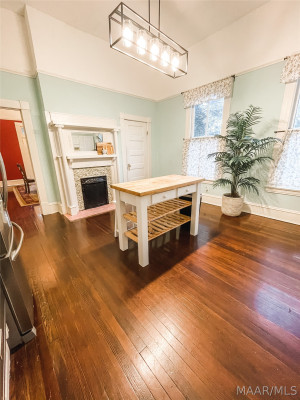 101 N CAPITOL Parkway