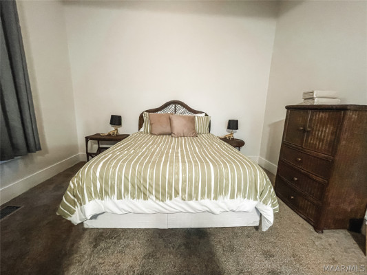 101 N CAPITOL Parkway