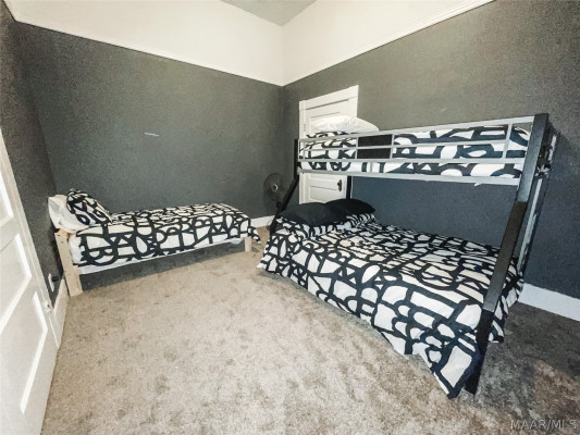 101 N CAPITOL Parkway