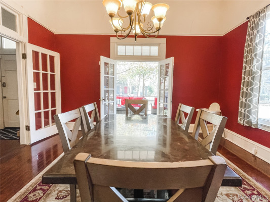 101 N CAPITOL Parkway