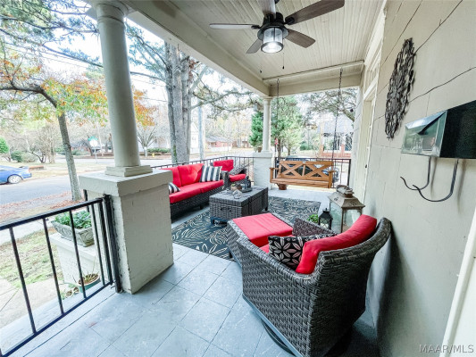 101 N CAPITOL Parkway