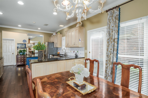 7600 Wynlakes Boulevard