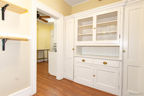 3211 Cloverdale Road