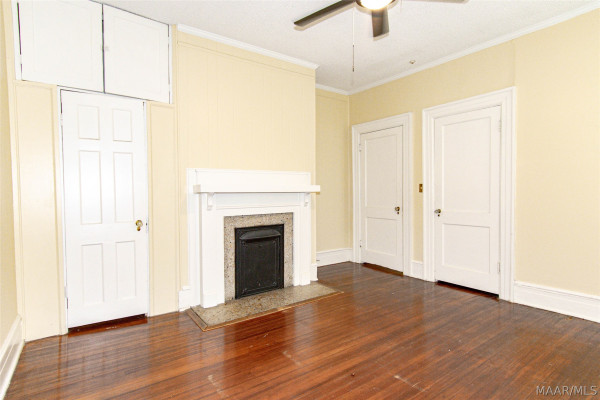 3211 Cloverdale Road