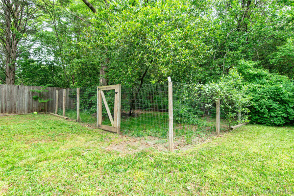 3211 Cloverdale Road