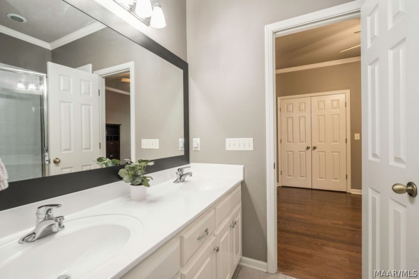 7148 Wynlakes Boulevard