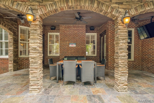 7148 Wynlakes Boulevard