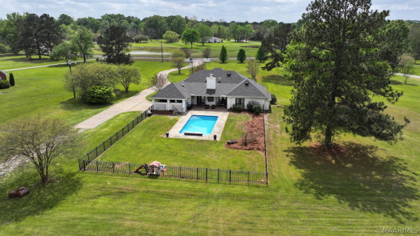305 FOXCHASE Drive