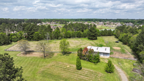 305 FOXCHASE Drive