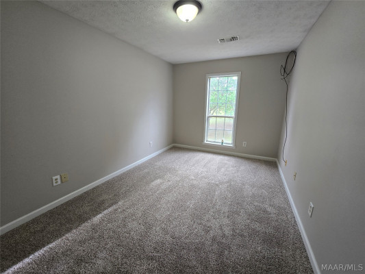 1413 County Road 43 .