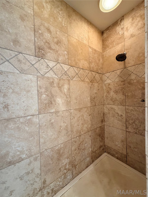 7800 HALCYON FOREST Trail