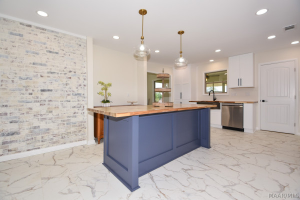 247 Cherokee Trail