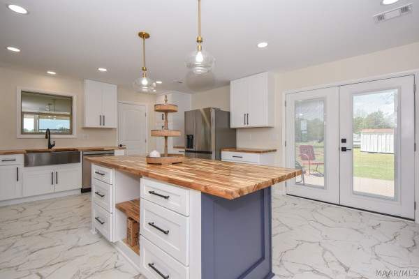 247 Cherokee Trail