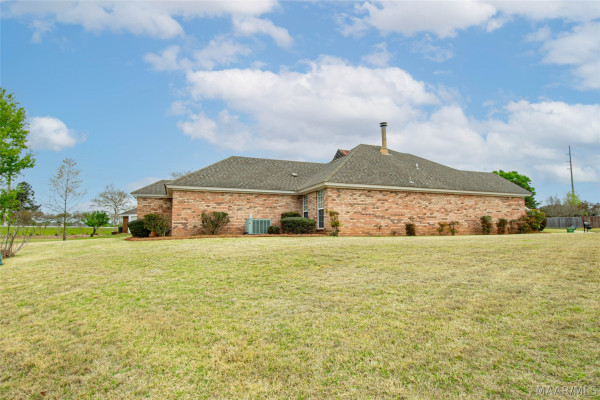 6804 Sandfield Drive