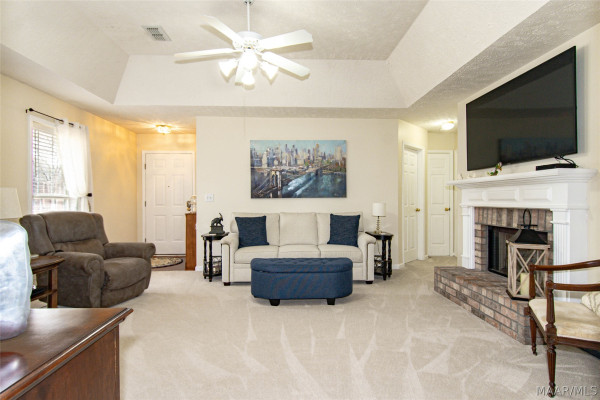 6804 Sandfield Drive