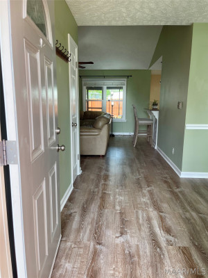 130 Blushing Groom Street