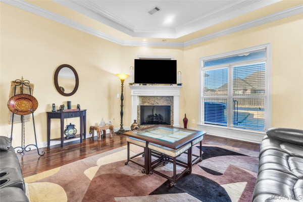 925 FIRESIDE Drive