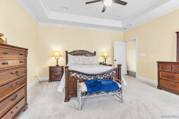 925 FIRESIDE Drive