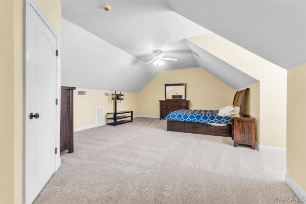925 FIRESIDE Drive