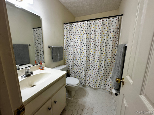 2035 Greenville Street