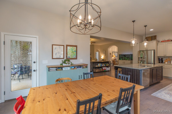9403 Crescent Lodge Circle