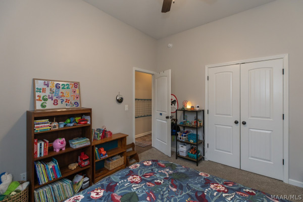 9403 Crescent Lodge Circle