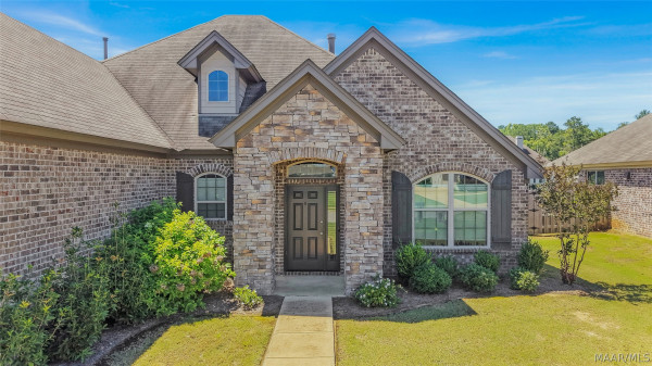 9290 CRESCENT LODGE Circle