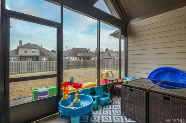 9290 CRESCENT LODGE Circle