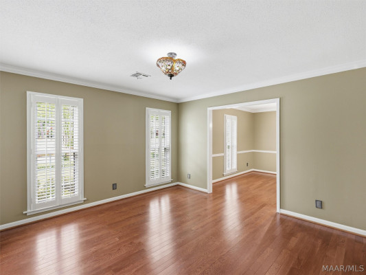 3621 Lancaster Lane