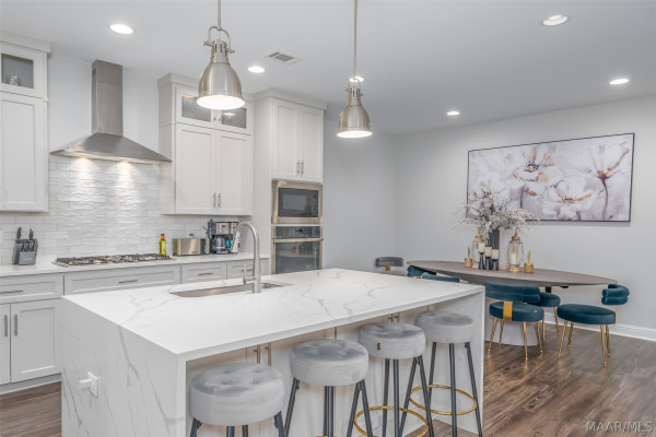 8919 Register Ridge