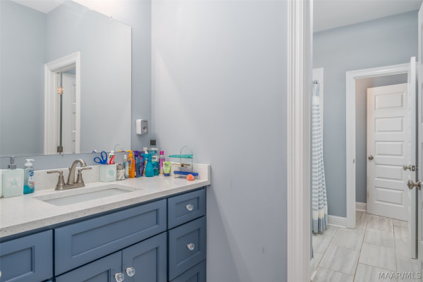 8919 Register Ridge