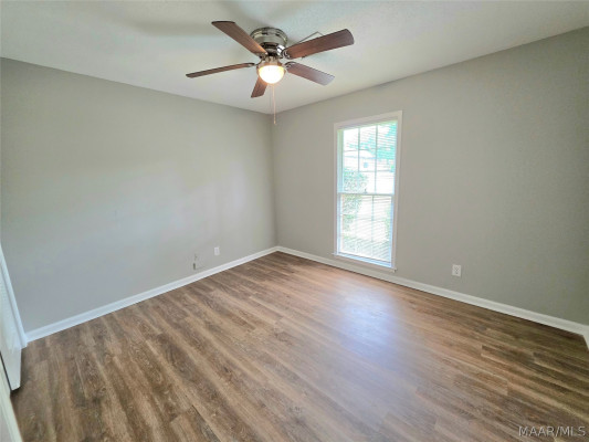 2018 Green Acres Drive