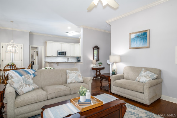 8919 Crescent Lodge Drive