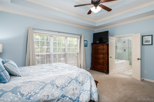 8919 Crescent Lodge Drive