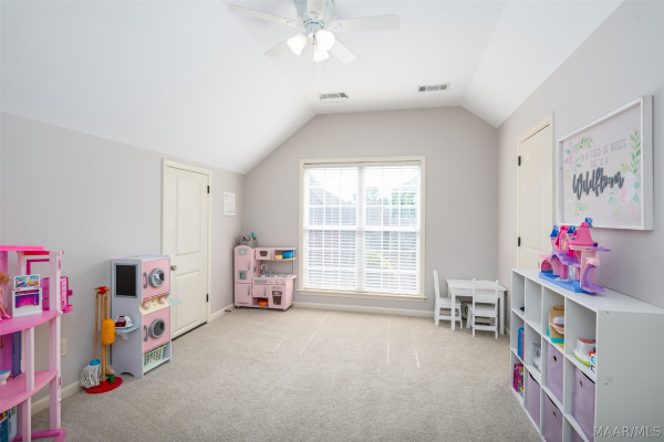 8919 Crescent Lodge Drive