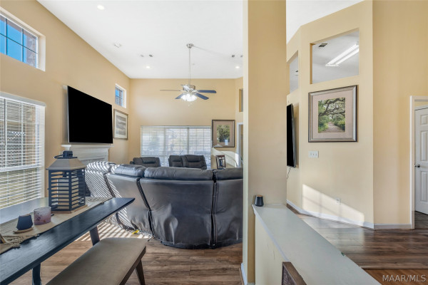 3624 Farmfield Lane