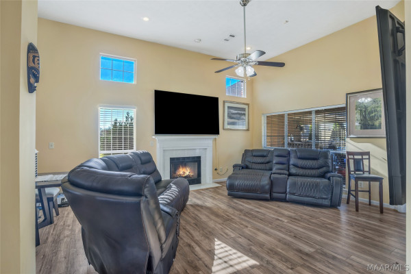 3624 Farmfield Lane